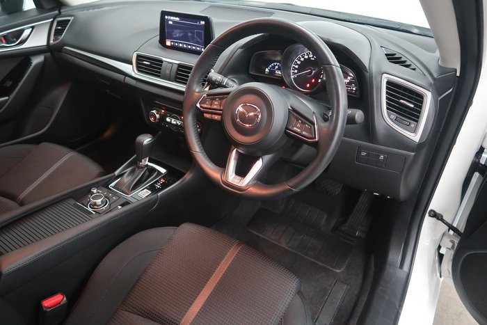 2018 Mazda 3 Maxx Sport