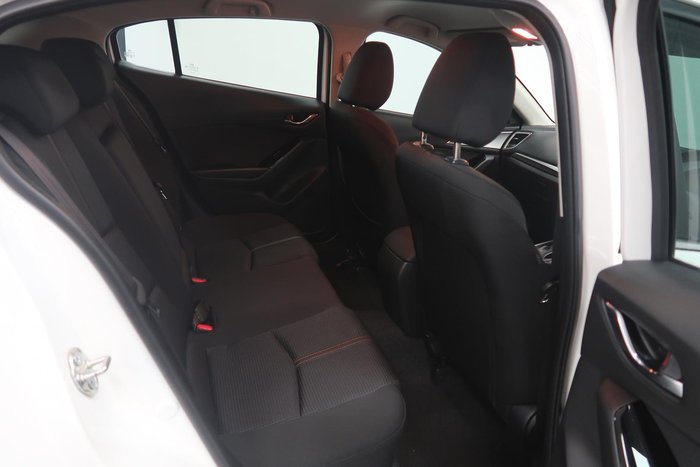 2018 Mazda 3 Maxx Sport