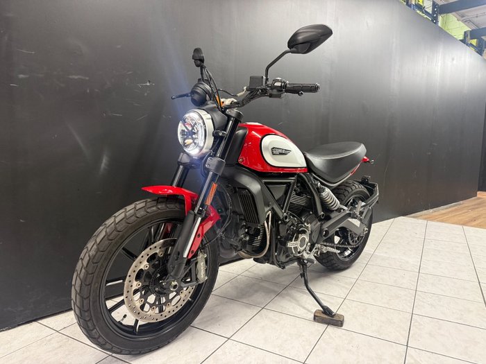 2022 DUCATI SCRAMBLER ICON Red