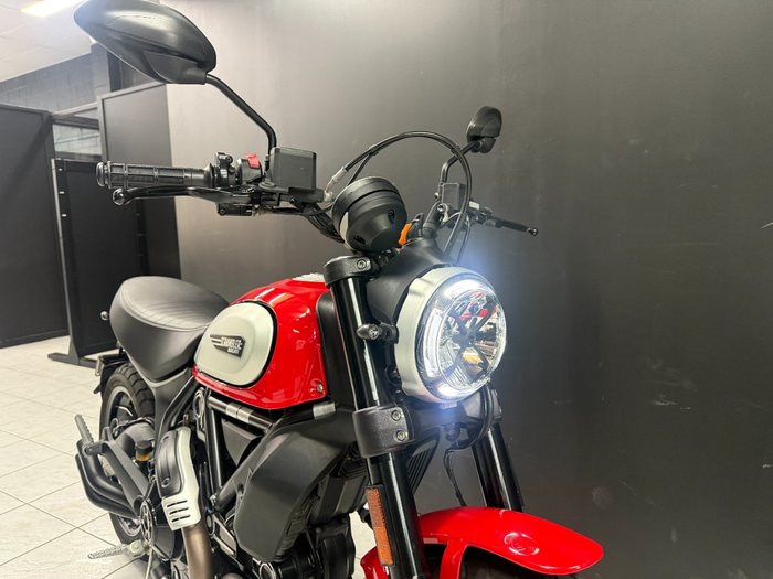 2022 DUCATI SCRAMBLER ICON Red