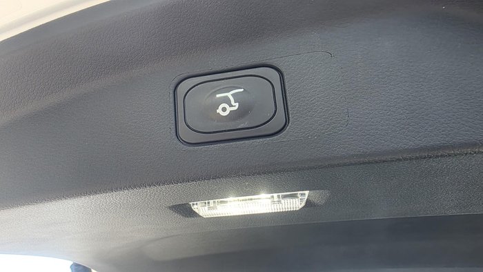 2024 Ford Everest Platinum