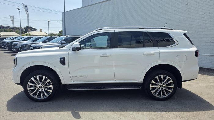 2024 Ford Everest Platinum