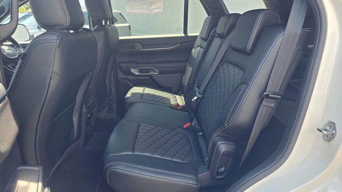 2024 Ford Everest Platinum
