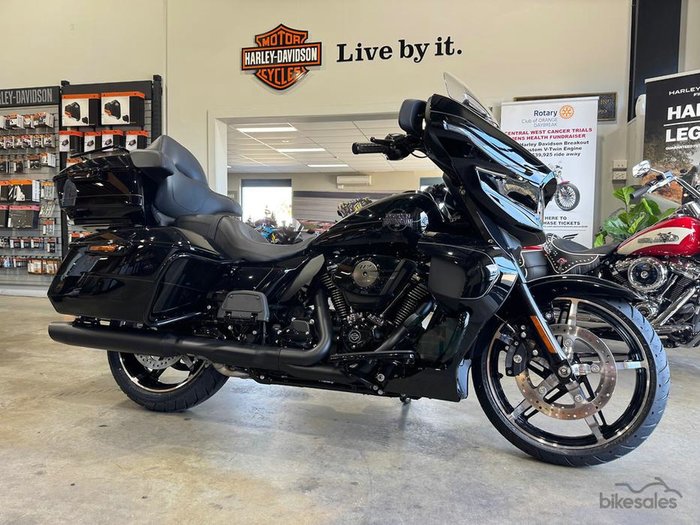 HARLEY-DAVIDSON STREET GLIDE ULTRA 117 (FLHXU) ROAD TOURING