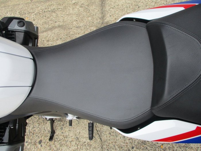 2023 BMW Motorrad R 1250 RS BLUE/WHITE/RED