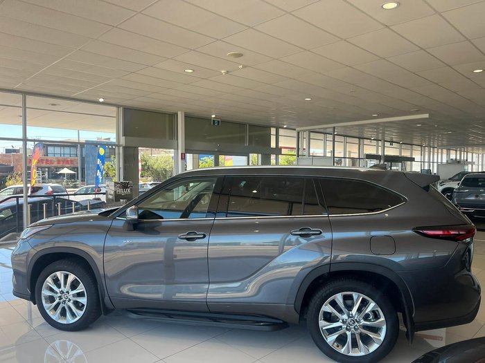 2025 Toyota Kluger Grande