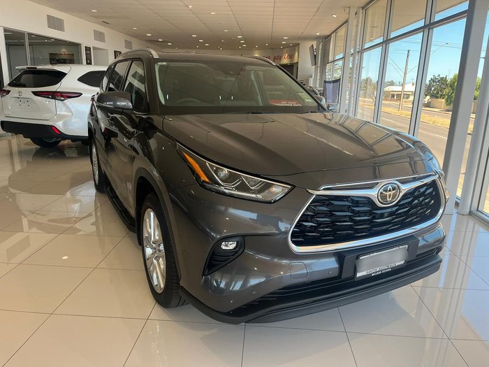 2025 Toyota Kluger Grande