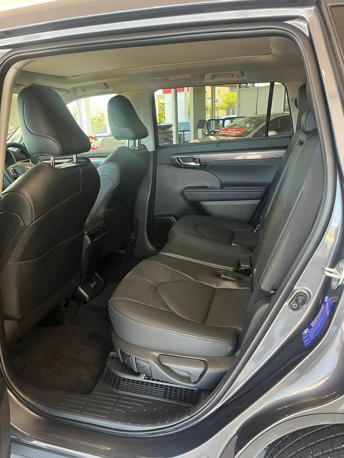 2025 Toyota Kluger Grande