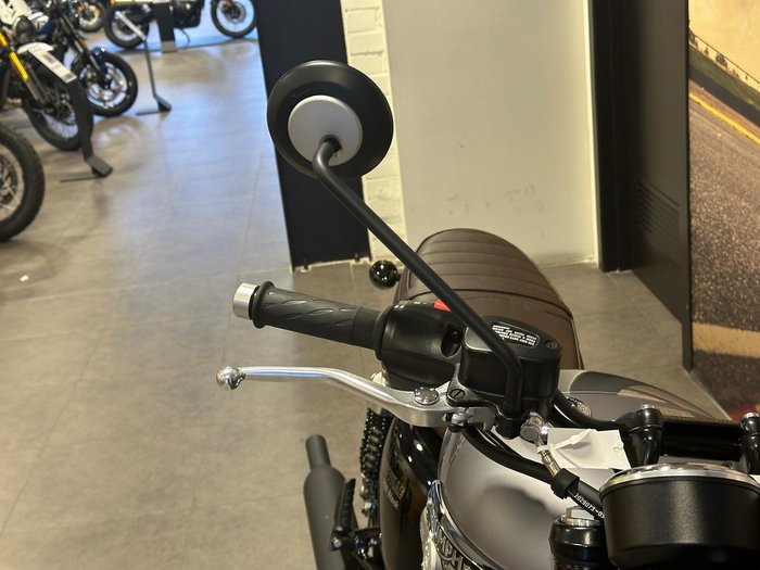 2025 Triumph Bonneville T120 Black Bonneville