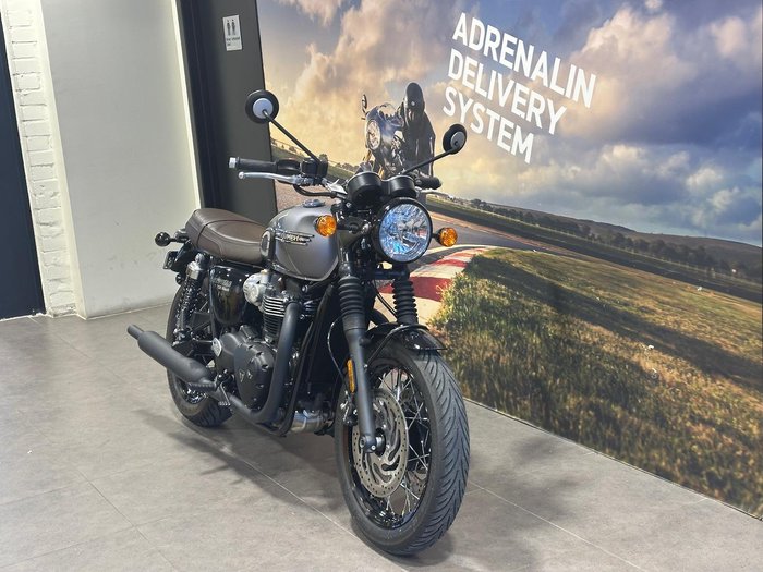 2025 Triumph Bonneville T120 Black Bonneville