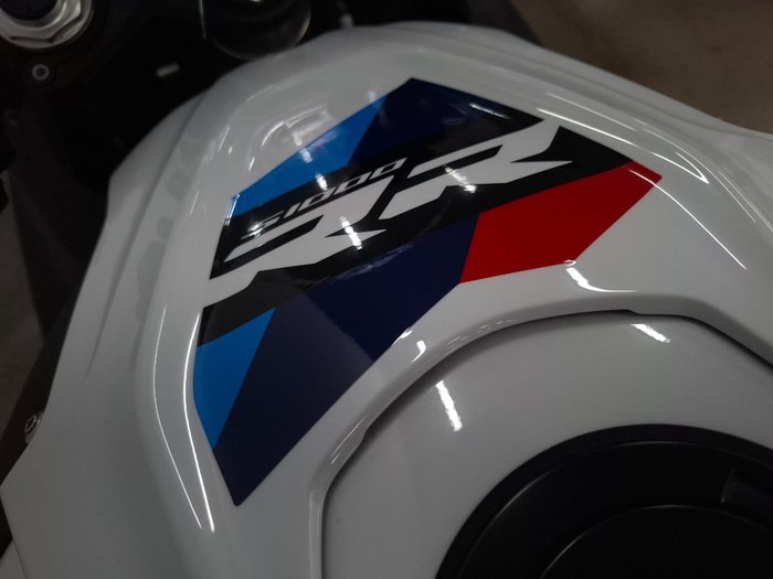 2024 BMW Motorrad S 1000 RR White