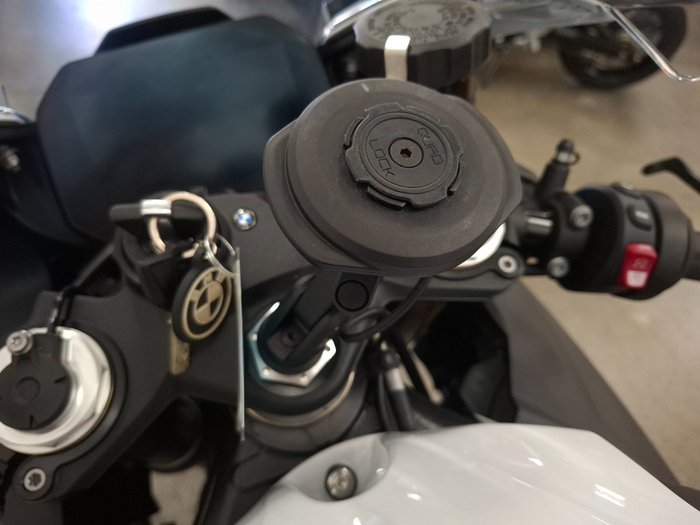 2024 BMW Motorrad S 1000 RR White