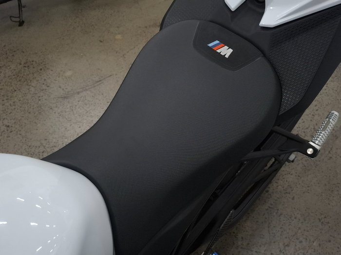 2024 BMW Motorrad S 1000 RR White