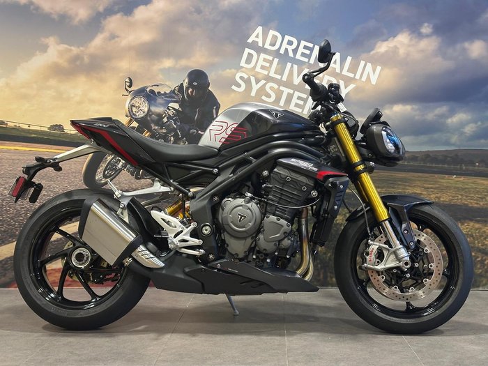 2025 Triumph Speed Triple RS 1200 Speed Triple Red
