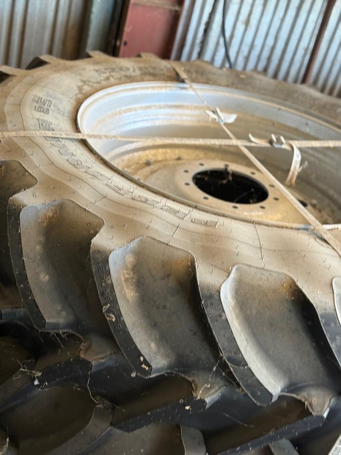 2025 Firestone 520/85R42 Tyres & Rims