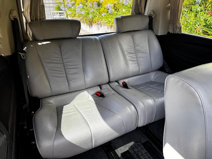 2007 Nissan Elgrand Highway Star E51 Grey