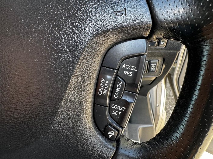 2007 Nissan Elgrand Highway Star E51 Grey