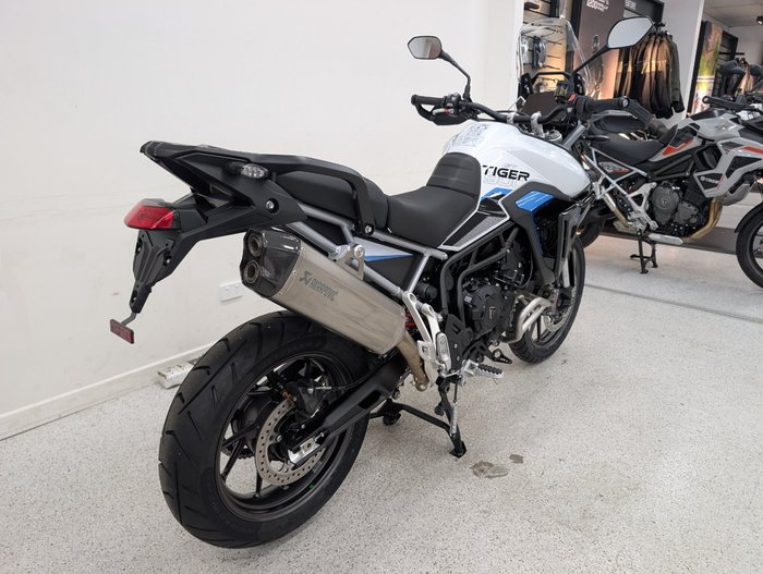 2026 Triumph 2026 Triumph 900CC TIGER 900 GT PRO ALPINE EDITION SNOWDONIA WHITE