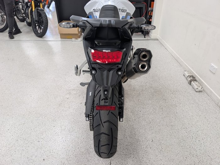 2026 Triumph 2026 Triumph 900CC TIGER 900 GT PRO ALPINE EDITION SNOWDONIA WHITE