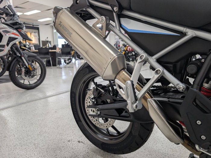 2026 Triumph 2026 Triumph 900CC TIGER 900 GT PRO ALPINE EDITION SNOWDONIA WHITE