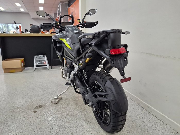 2026 Triumph 2026 Triumph 1200CC TIGER 1200 RALLY PRO DESERT EDITION SNOWDONIA WHITE