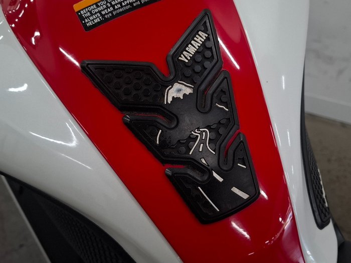 2021 Yamaha YZF-R7LA White