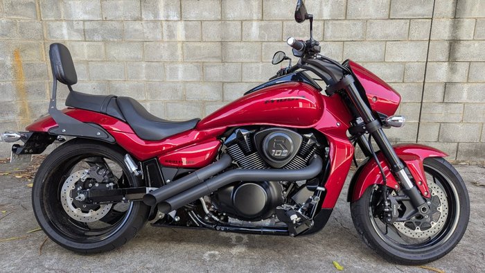 2021 Suzuki VZR 1800 BOULEVARD (M109R) Red