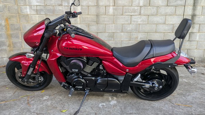 2021 Suzuki VZR 1800 BOULEVARD (M109R) Red