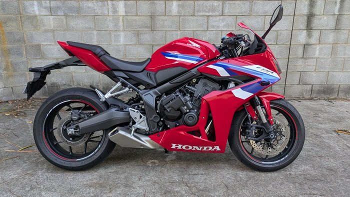 2025 Honda CBR650RAC Red