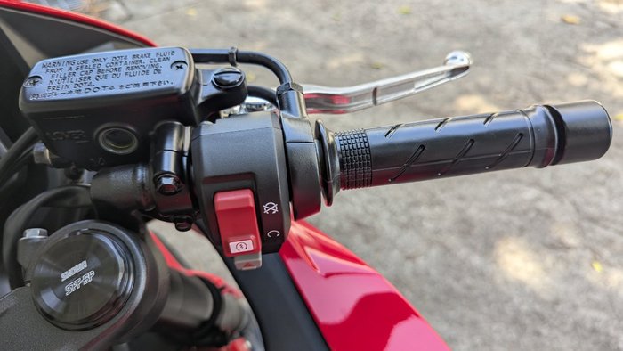 2025 Honda CBR650RAC Red