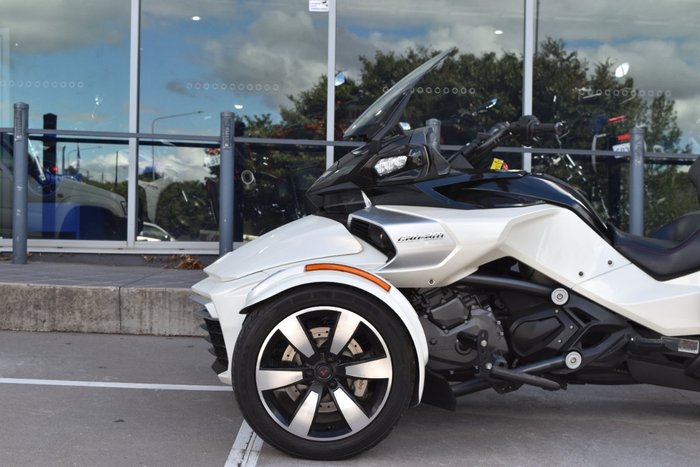 2016 BRP SPYDER F3-T Grey