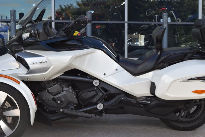 2016 BRP SPYDER F3-T Grey