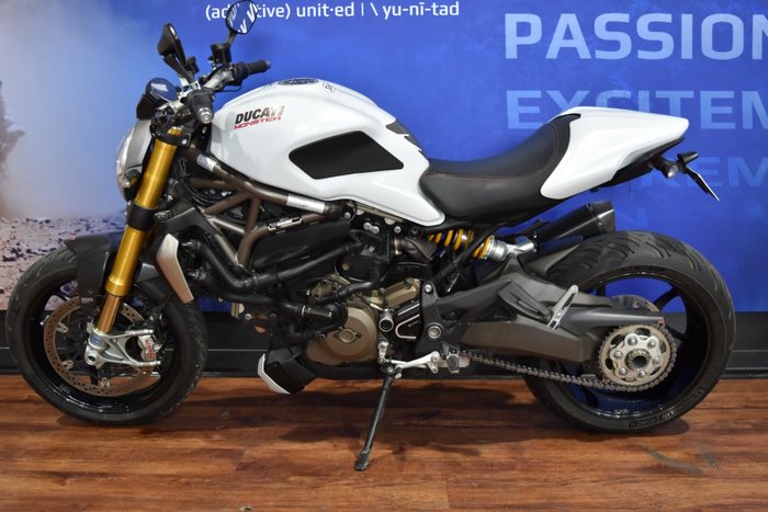 2016 Ducati MONSTER 1200S White