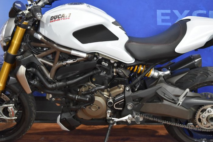 2016 Ducati MONSTER 1200S White