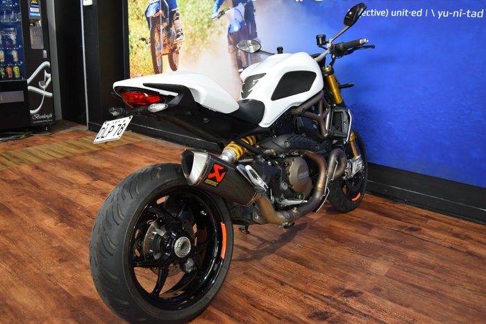 2016 Ducati MONSTER 1200S White