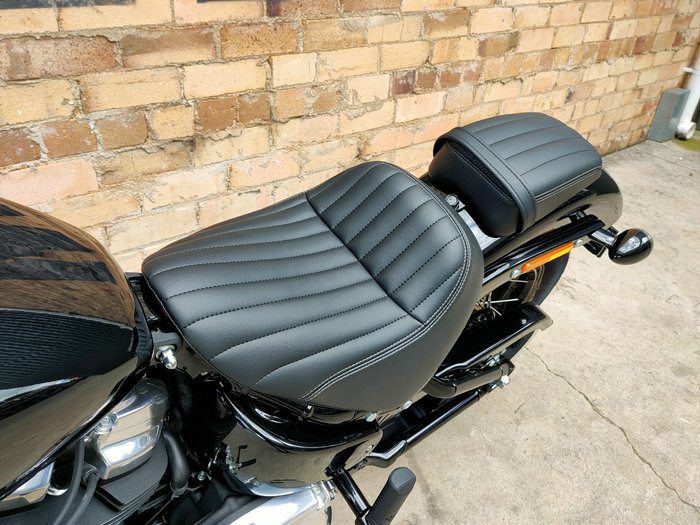 2025 HARLEY-DAVIDSON STREET BOB 117 (FXBB) ROAD BLACK