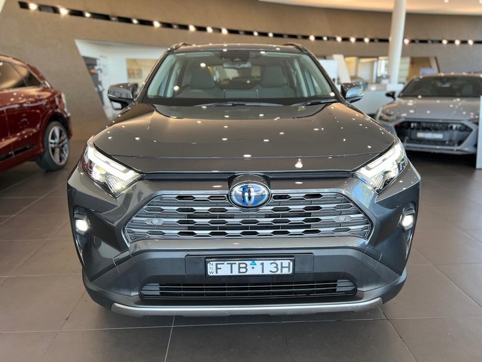 2024 Toyota RAV4 GXL