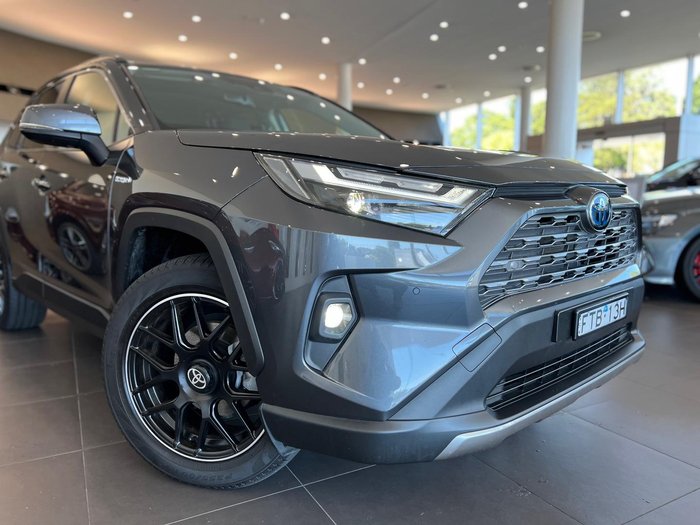 2024 Toyota RAV4 GXL