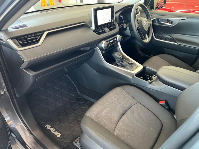 2024 Toyota RAV4 GXL