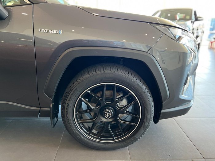 2024 Toyota RAV4 GXL