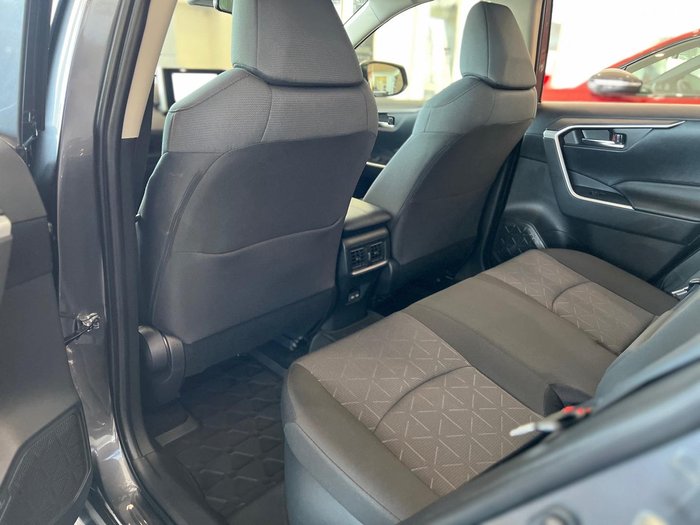 2024 Toyota RAV4 GXL