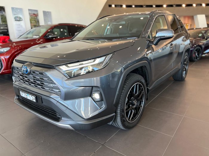 2024 Toyota RAV4 GXL