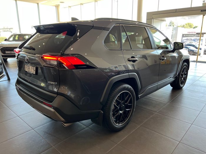 2024 Toyota RAV4 GXL
