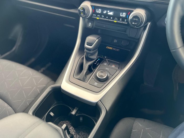 2024 Toyota RAV4 GXL