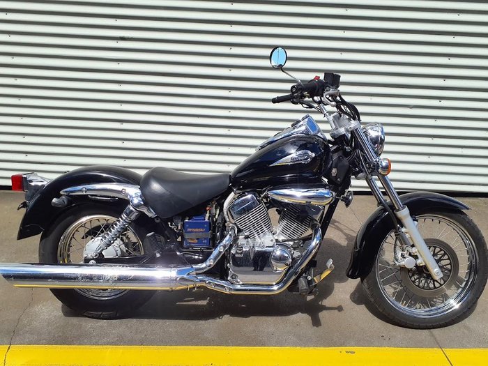 2007 Suzuki Intruder 250LC (VL250) Intruder Black