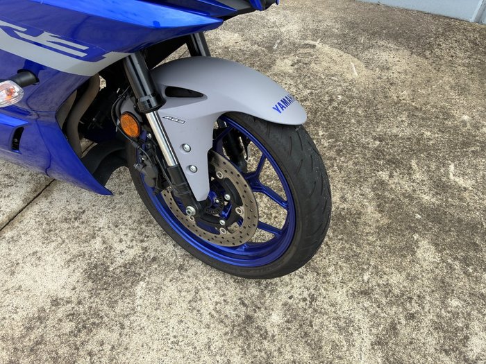 2021 Yamaha YZF-R3 Blue