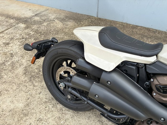 2023 HARLEY-DAVIDSON RH1250S SPORTSTER S White