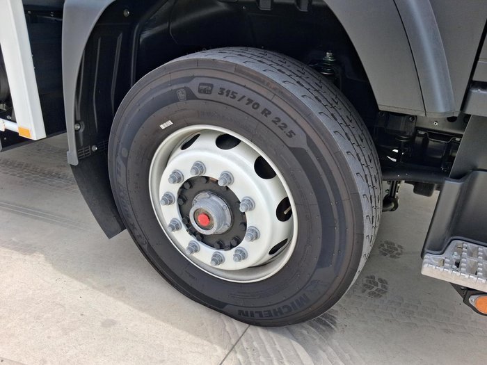 2025 Isuzu F Series FXY 260-355 AT R63