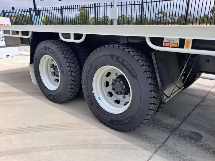 2025 Isuzu F Series FXY 260-355 AT R63