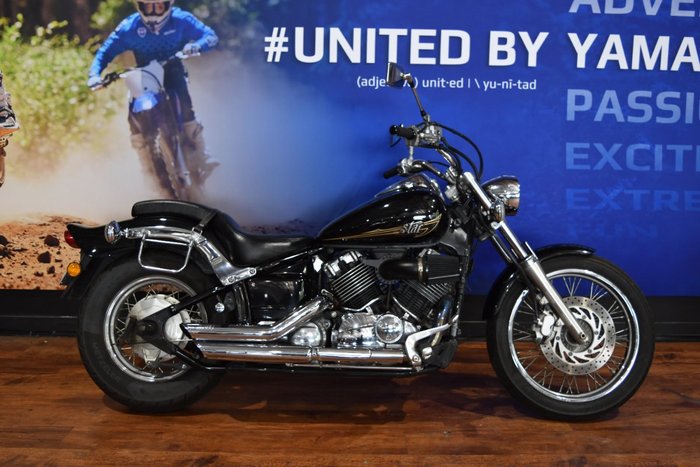 2013 Yamaha XVS650 V-STAR CUSTOM Black